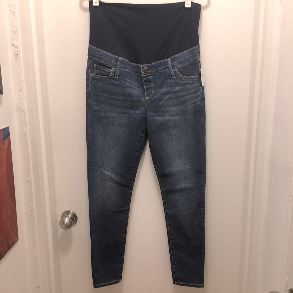 NWT Maternity jeans GAP size 29/8 Short- blue